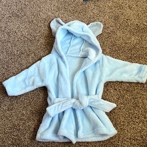 Elephant baby boy bath robe. 0-9m